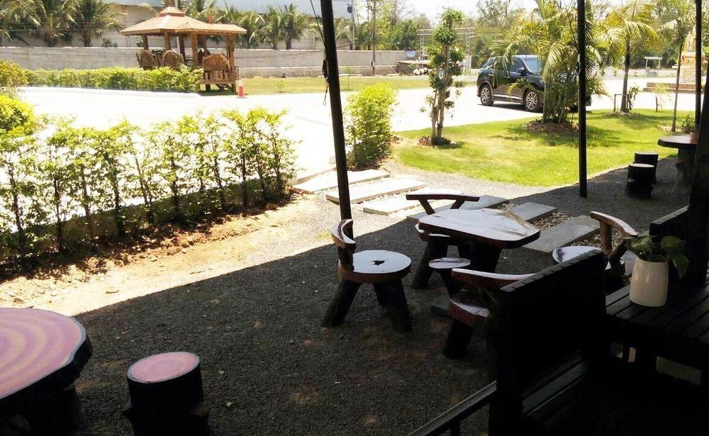 One Fu Hotel Surin Εξωτερικό φωτογραφία