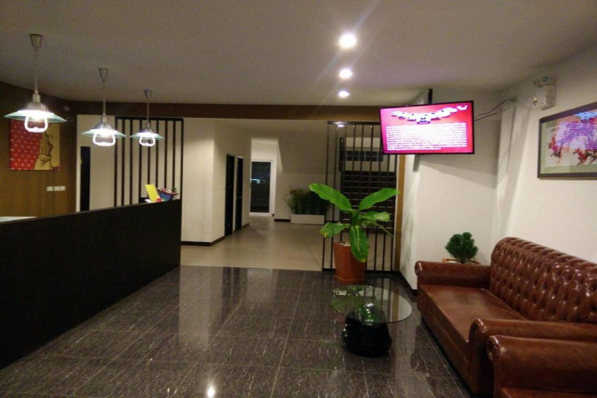 One Fu Hotel Surin Εξωτερικό φωτογραφία